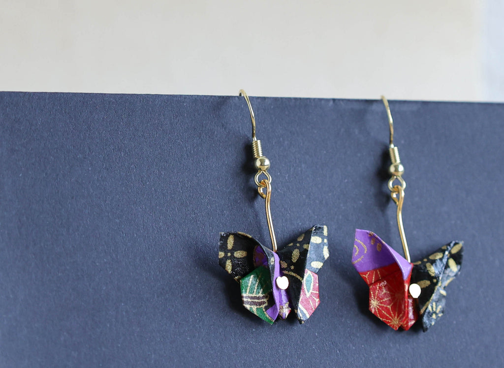 Chō Earrings