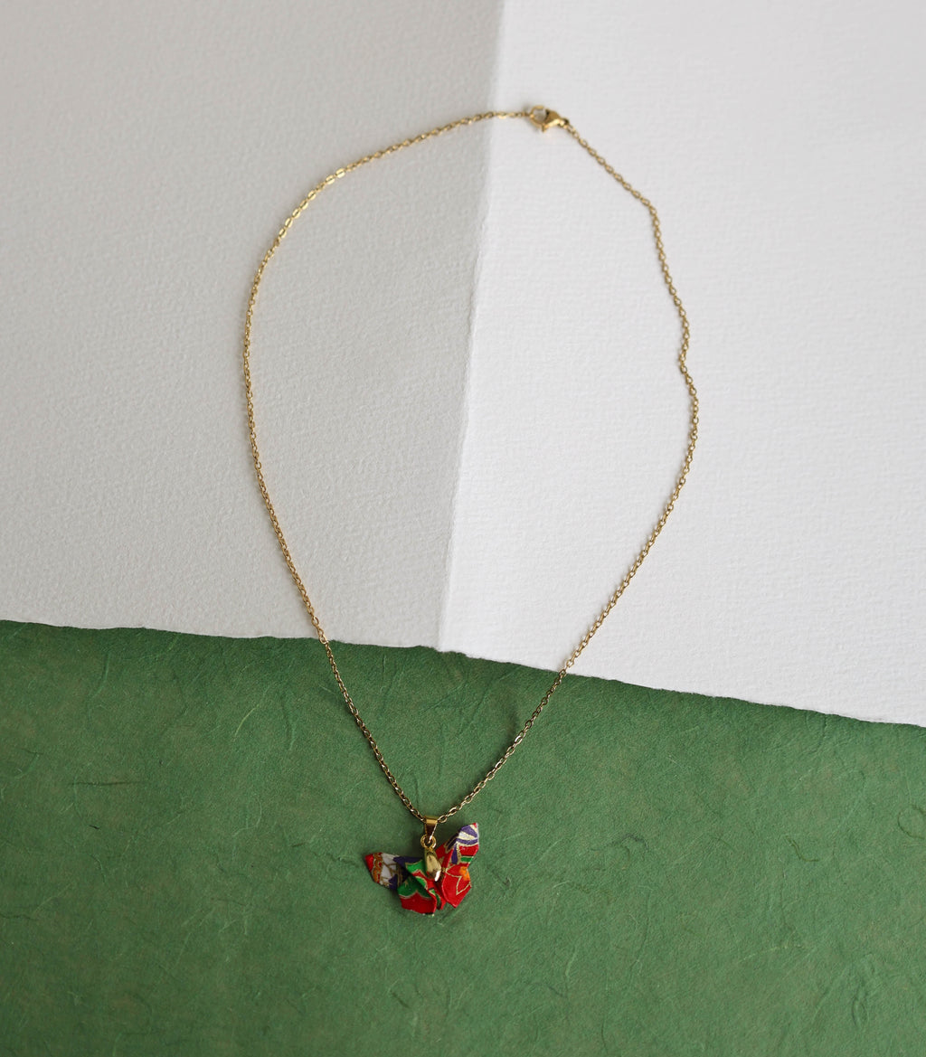 Chō Necklace