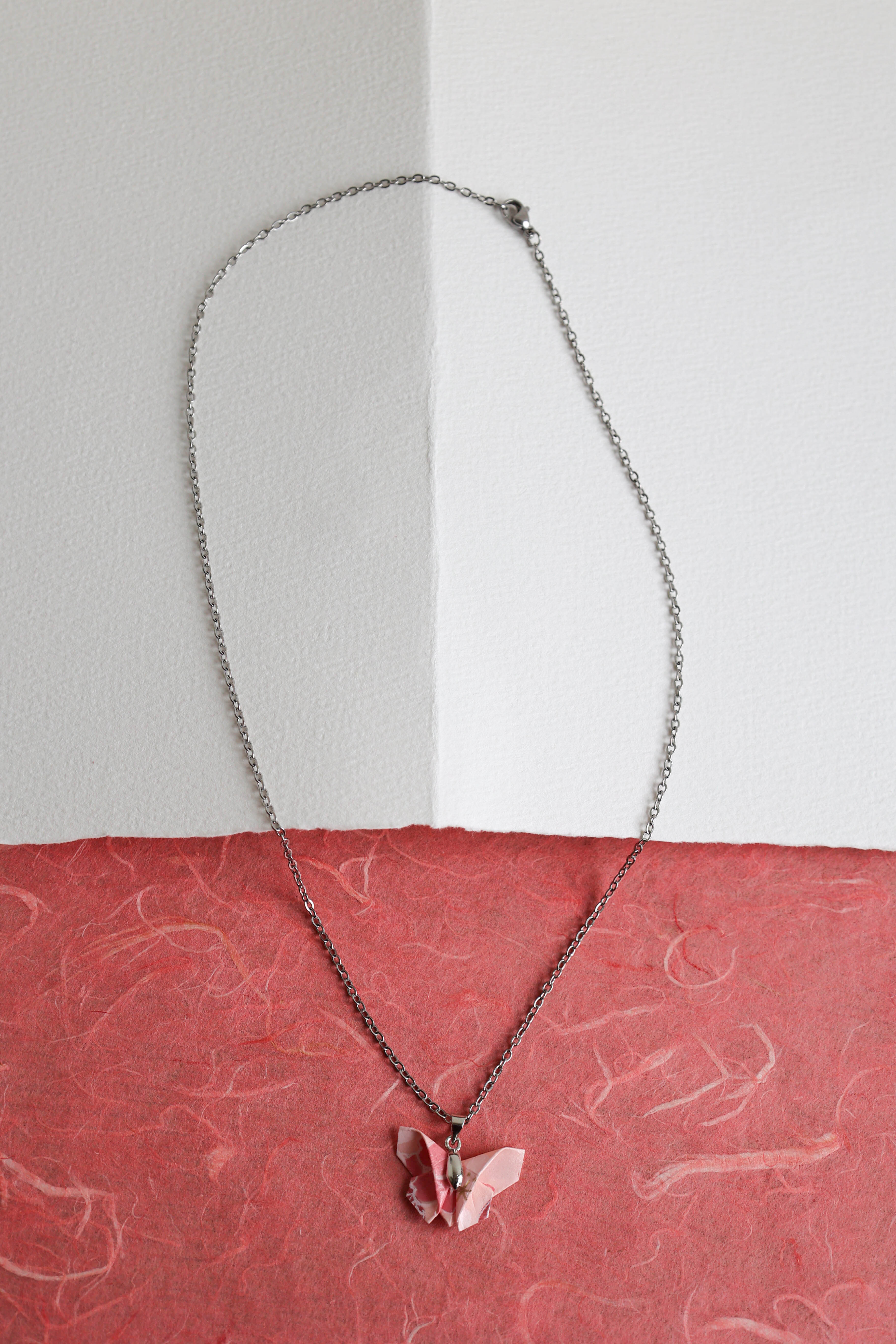 Chō Necklace